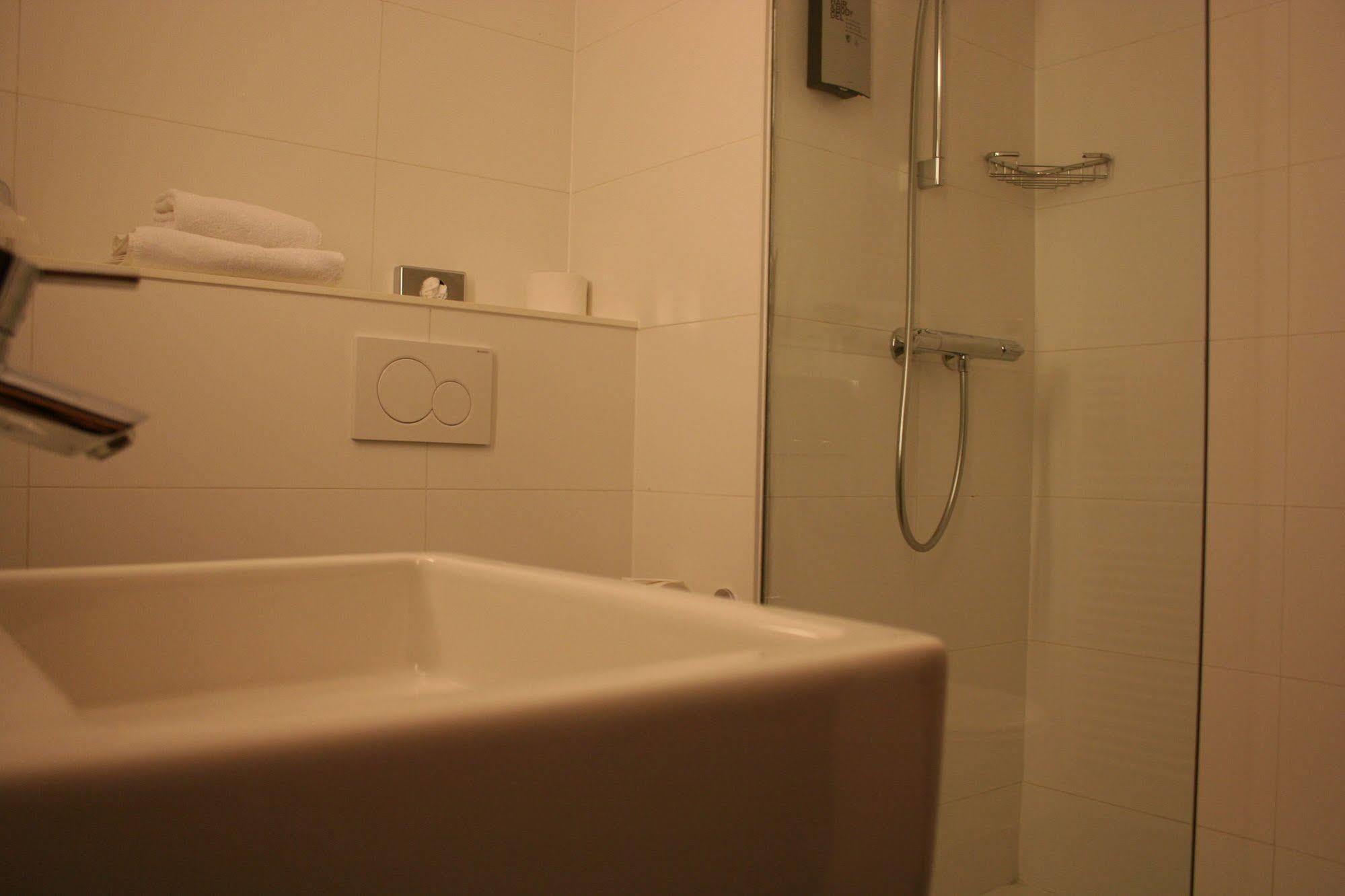 Hotel Sirius Юи Екстериор снимка